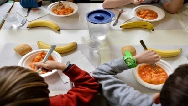 Consiglio di Stato: gli alunni possono consumare il proprio pasto nei locali della mensa scolastica